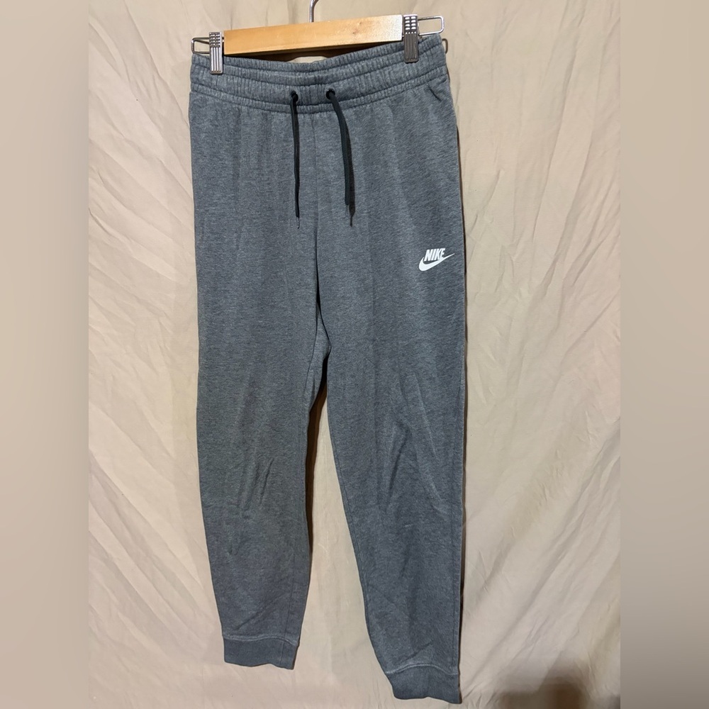 Nike joggers